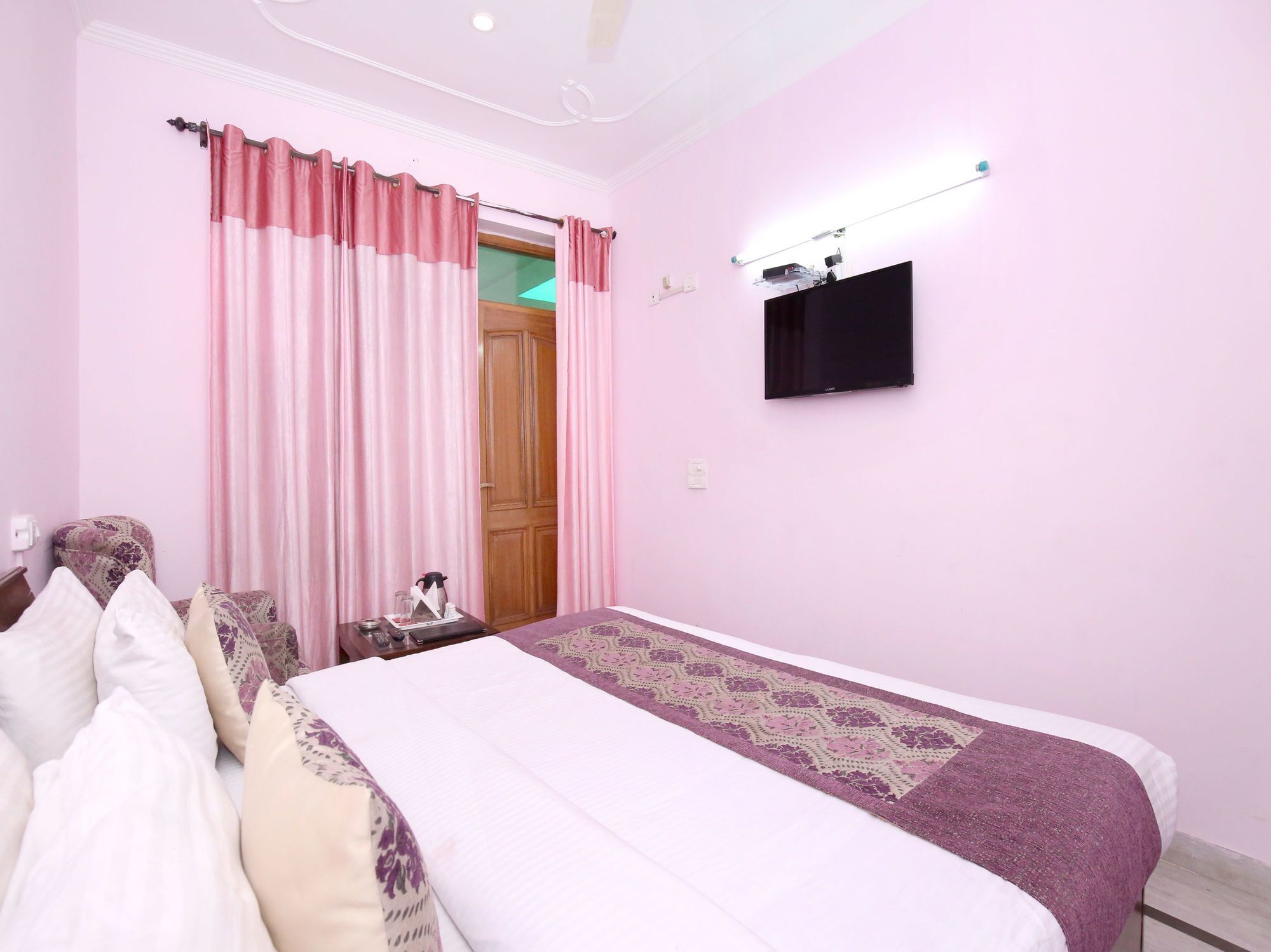 Oyo 6463 Hotel Dove Chandīgarh Extérieur photo